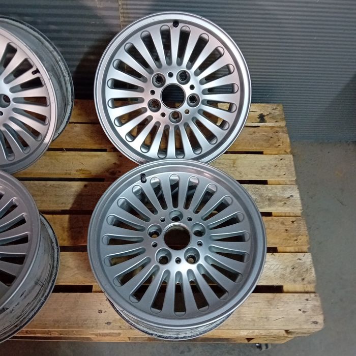 Jante Originale BMW seria 5 E39 R16 style 33