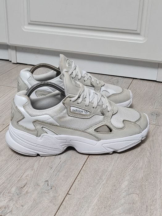 Adidas falcon Nr 38.5