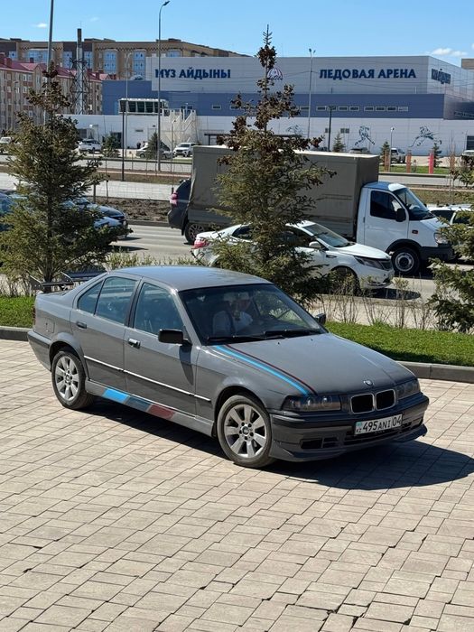 Продам бмв е36 в отличном состоянии