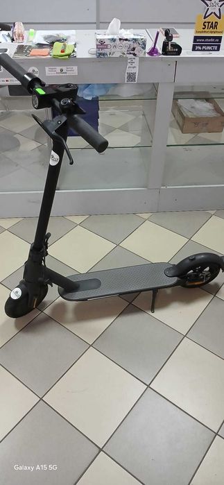 Trotineta electrica Xiaomi M365, fiabila ,eficienta, usoara, garantie