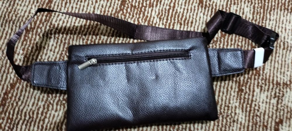 Кожаная барсетка