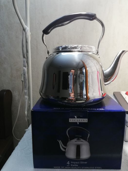 Продам посуду и чайник и другое
