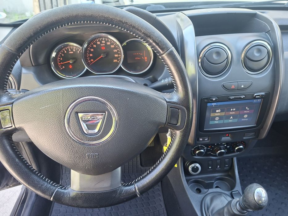 Vând Dacia Duster Prestige 1.5 D9CI, 4x4, 2016,Euro 6, Climă