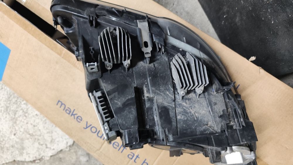 Ляв фар БМВ f10 f11 dynamic xenon