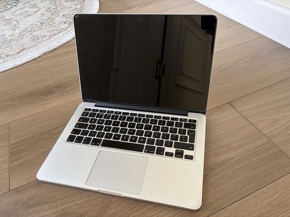 Macbook Air, Retina Display 13 inch, early 2015