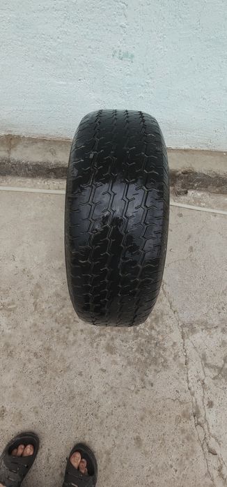 Продам диск с резиной 235х75х15