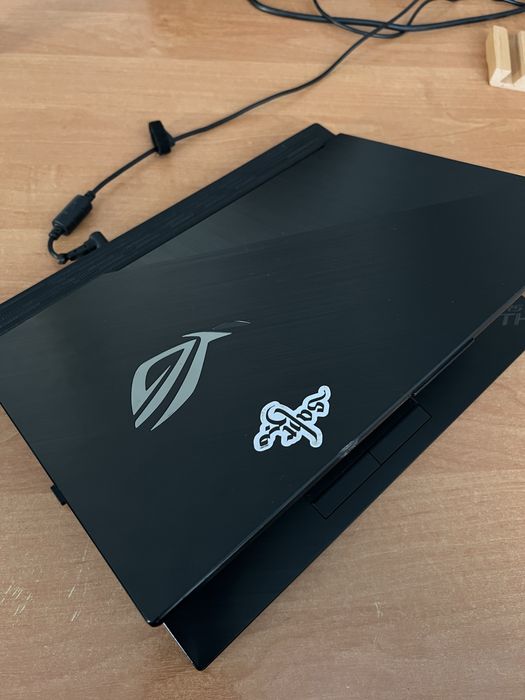 AsusRog Ноутбук