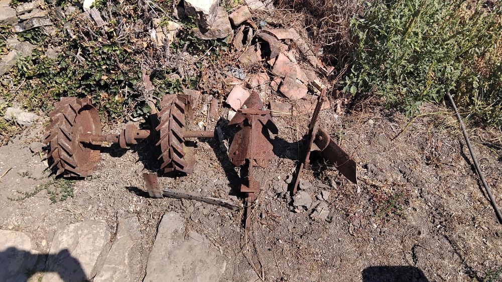 Фреза с инвентар Болгар двигател Петров