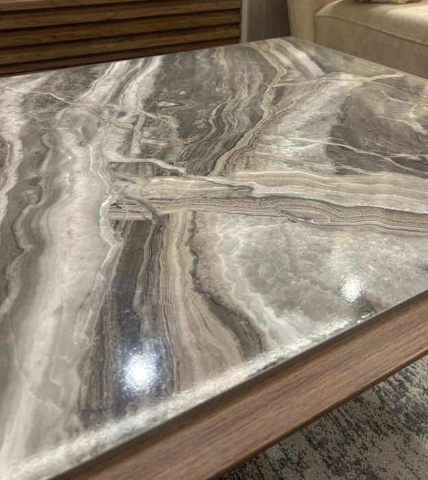 Холна маса (без забележки)