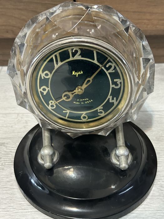 Съветски часовник Маяк