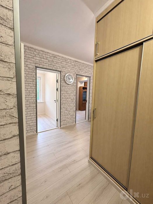 Продаётся 2в3 комнаты, 60 м², 2 этаж — Мирзо-Улугбекский район, Ц-1