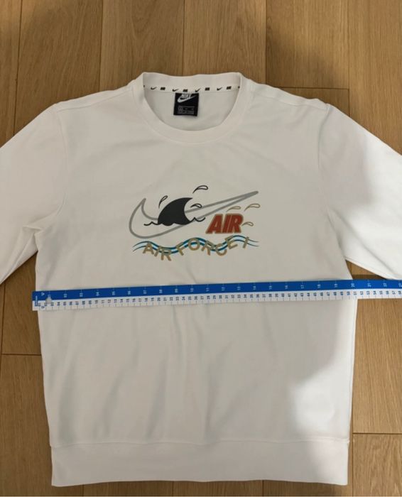 Bluza nike alba.