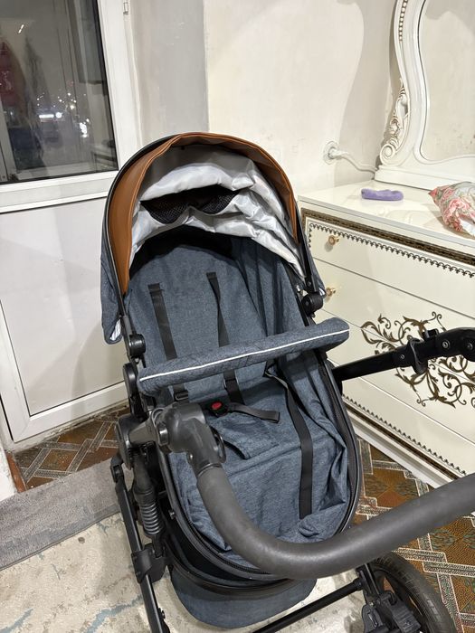 Срочнооо продам коляску !