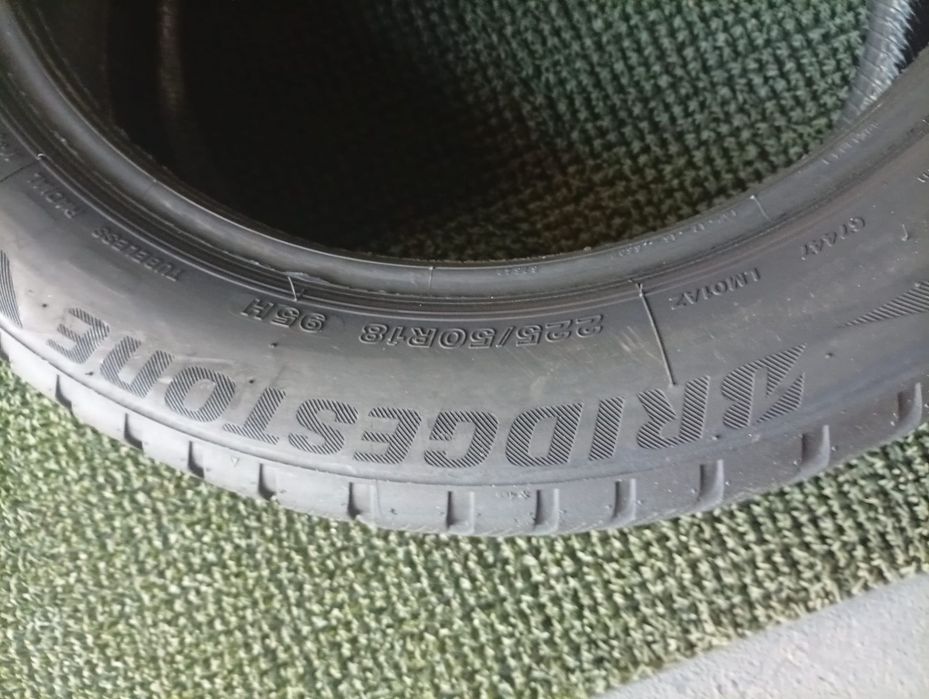 225 50 18 Bridgestone rft m+s
