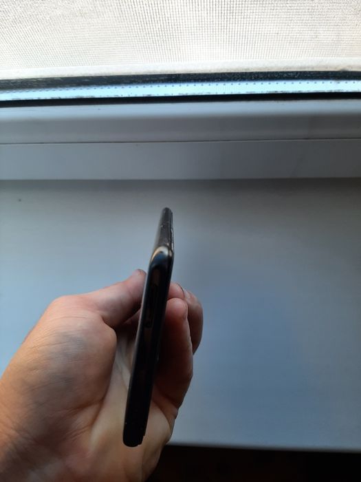 Poco F 3 8/256 САТЫЛАДЫ