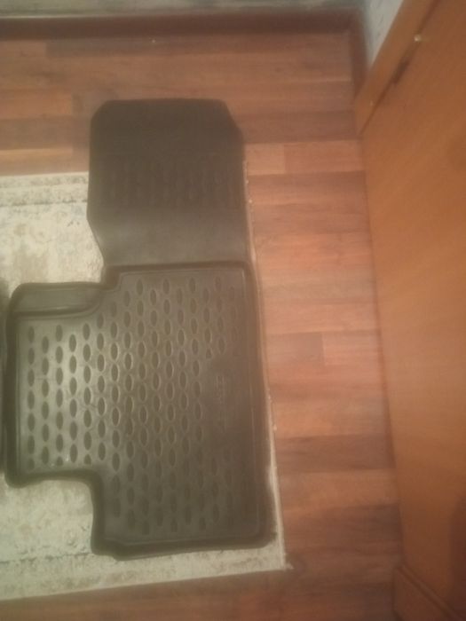 Приора 2.  Полики салонные.