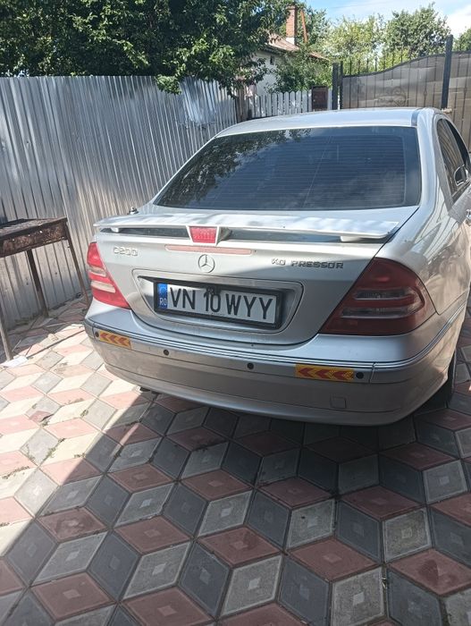 Mercedes CKlas benzina și Gpll
