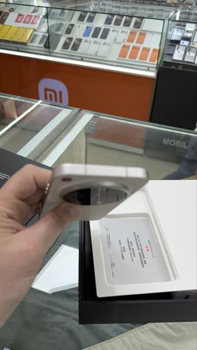 Xiaomi 17 Ultra Leica edition 1TB