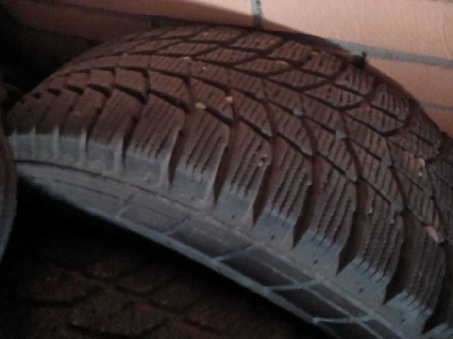 Продам шины зимние
