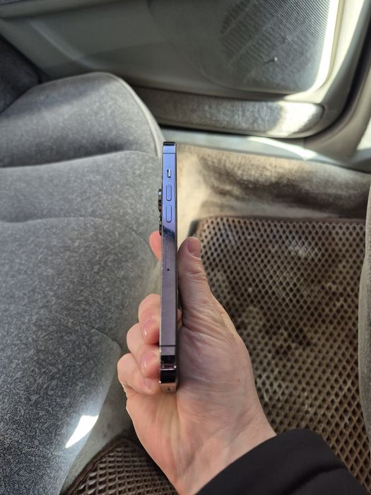 Продам Iphone 14 pro 512gb