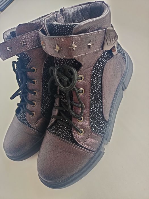 Продам осенние полуботинки!