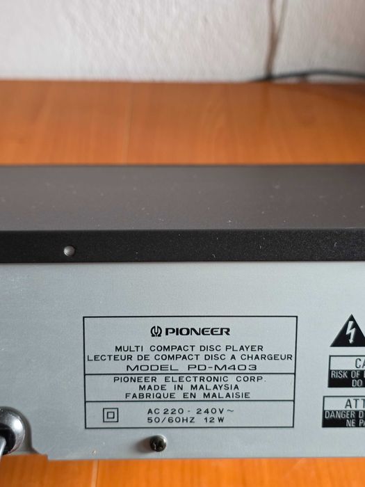 Pioneer PD-M403 CD Player 6 discuri magazie HiFi. impecabil!