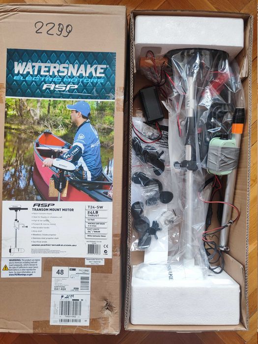 Продавам двигател за каяк/лодка Watersnake T24