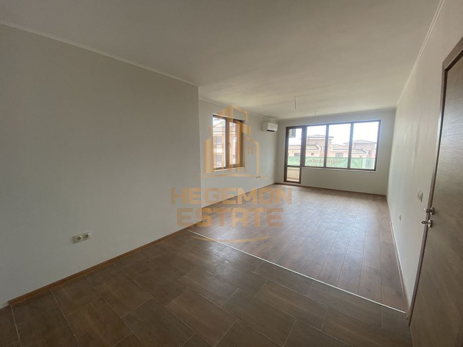 Продава се Двустаен апартамент в Варна, Виница - 68 кв.м за 1660 €/кв.м - Снимка #2