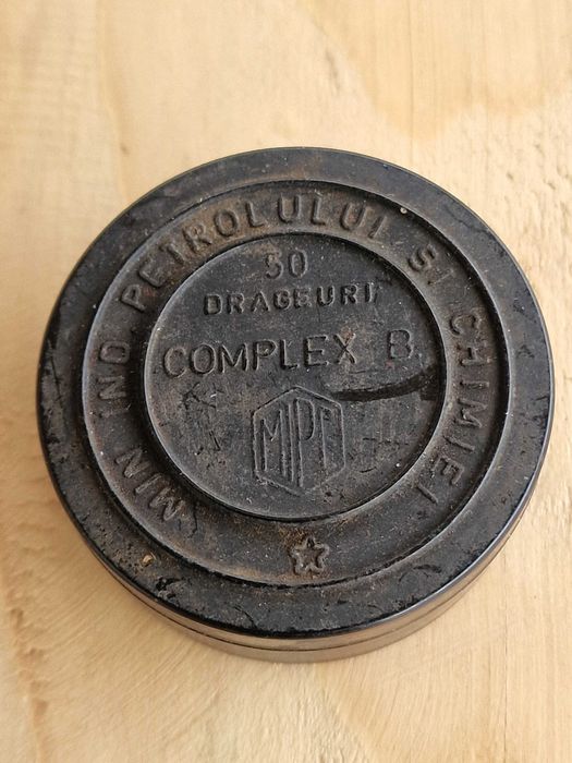 Două Cutiuțe Vechi Românești De Colecție