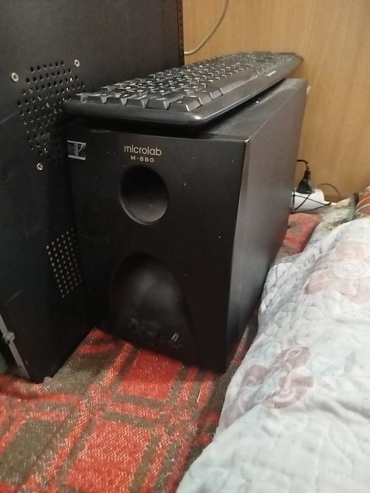 Компьютер средненький