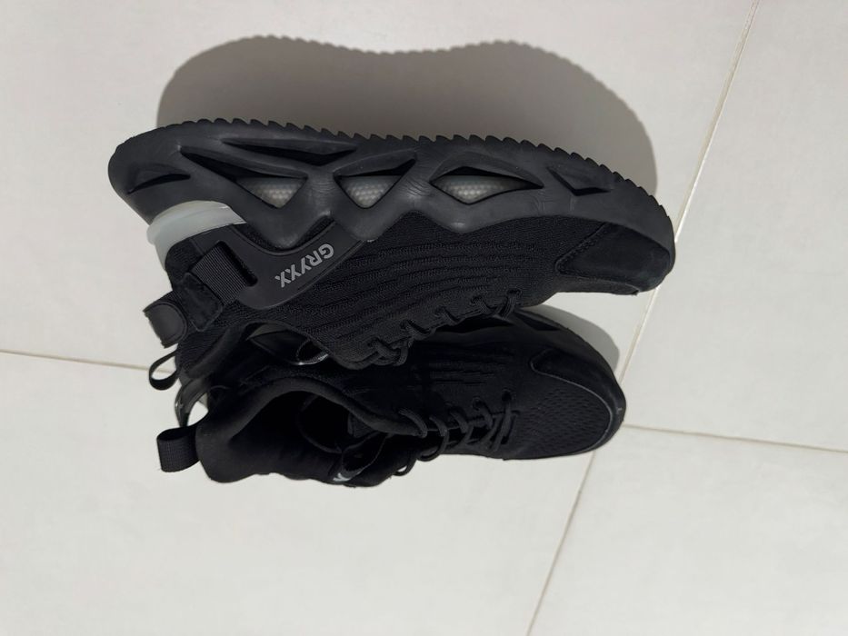 Adidași Gryxx mărime 43 branț 28cm