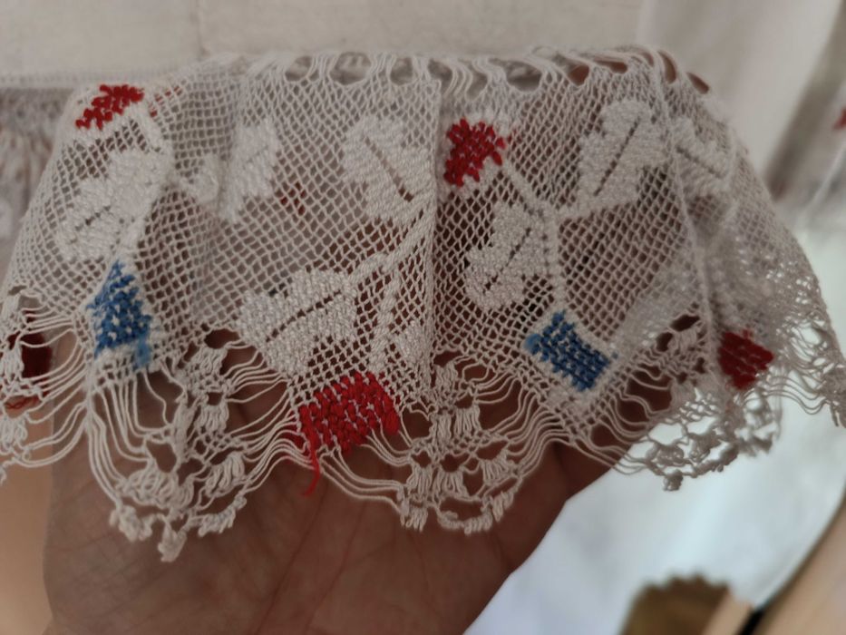 Автентична кенарена риза с богато кене