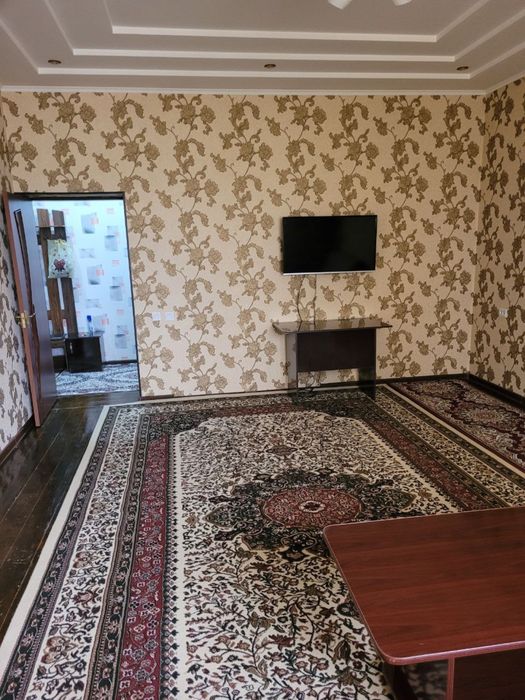 Сросно 3 хонали квартира ижорага берилади