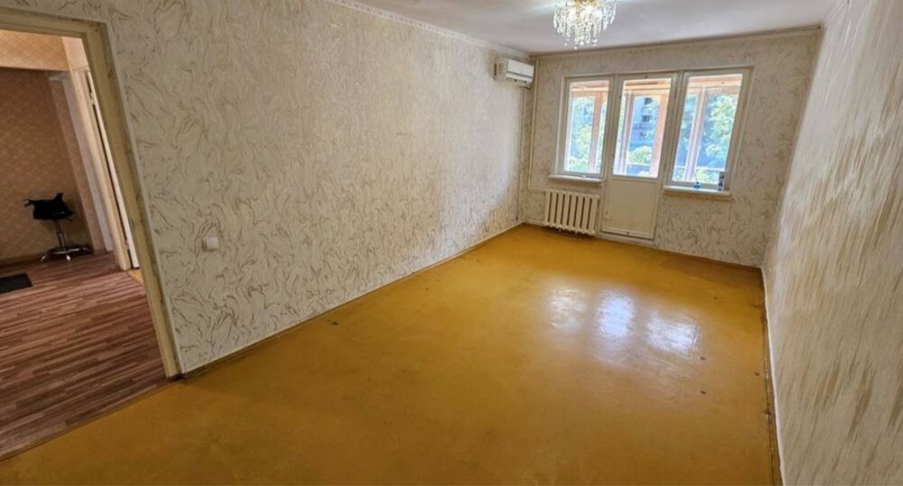 Продам отличную квартиру 3/2/4 неподалеку от метро Буюк ипак Йули
