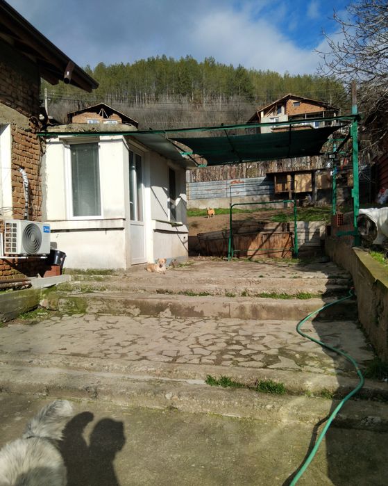 Продава къща в гр.Бобошево