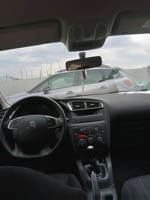 Vând Citroen C4 stare foarte bună