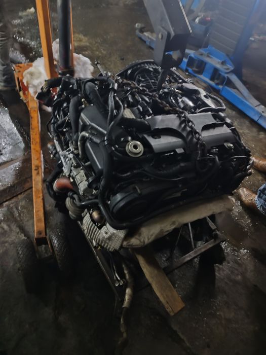 Motor jaguar land rover 306DT 191.000 km de pe masina  personala