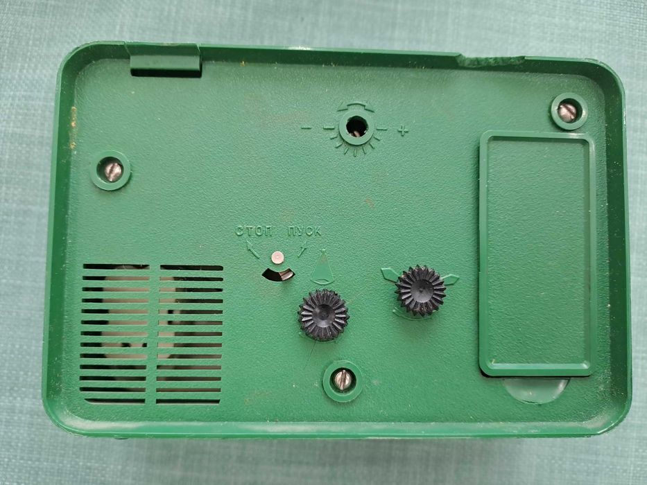 Часы советские Слава, Весна  , Янтарь