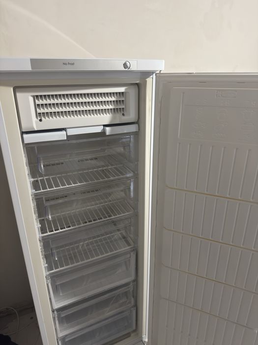 морозильник INDESIT NoFrost