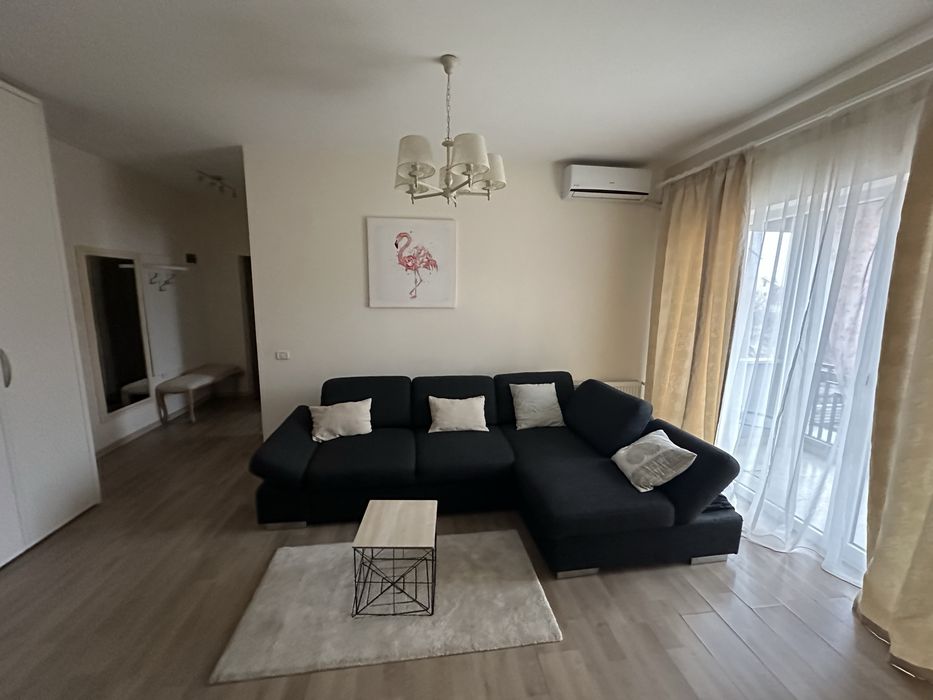 Inchiriez apartament Lipivei 50 mp