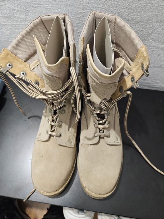 Bocanci militari de vara