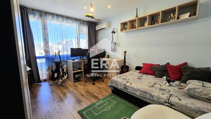 Продава се Четиристаен апартамент в Велико Търново, Център - 148 кв.м за 929 €/кв.м - Снимка #7