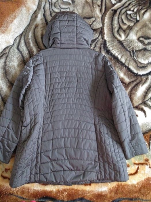 Куртка женская 56-58разм.