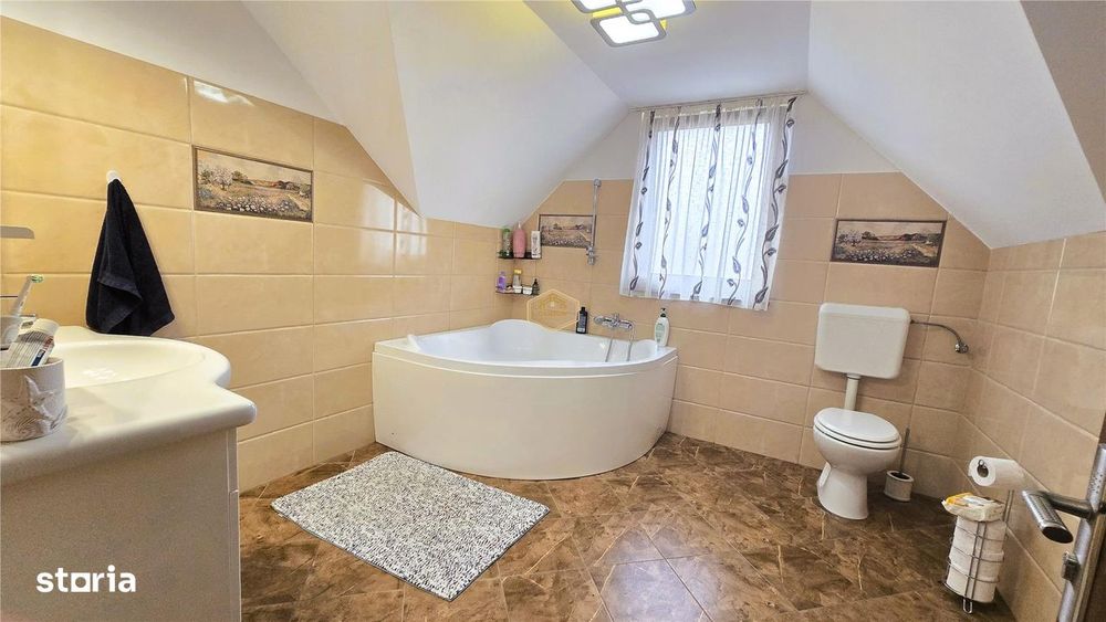 Casa de familie cu 5 dormitoare | Teren 1.961 mp
