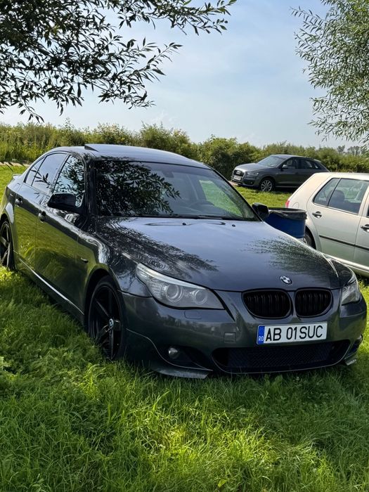 Vând sau schimb bmw e60