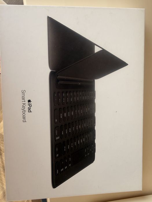 оригинальная Apple Smart Keyboard для iPad, модель A1829 / MX3L2.