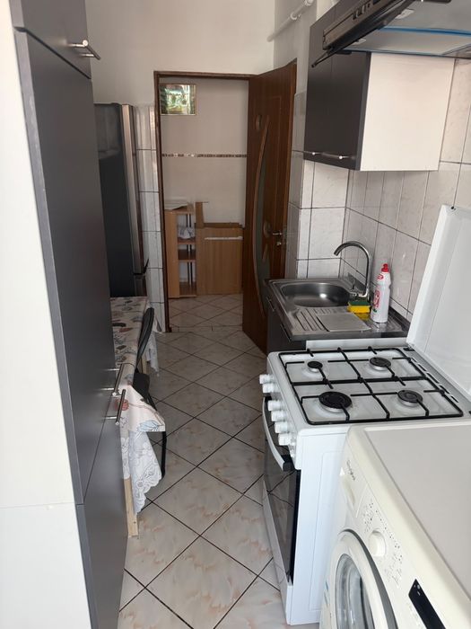 Apartament de închiriat