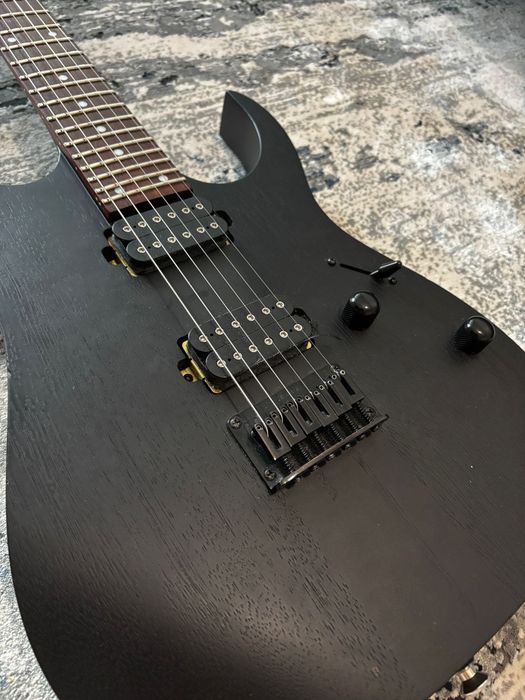 メルチヤページ Chitara electrica (Weatherec Black) Bucuresti Sectorul 6 • OLX.ro