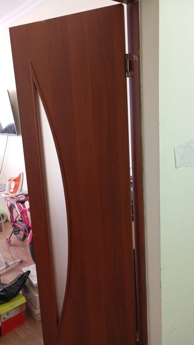 Продам двери б/у