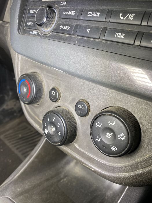 Проффесиональная  химчистка авто